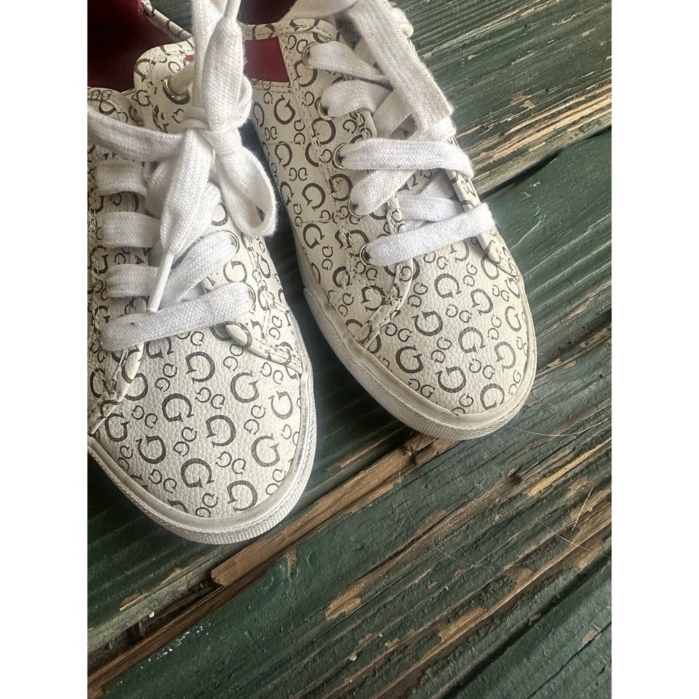 Guess GBG Los Angeles Magiq Lace Up Sneakers Women's 6m And Fanny Pack Lot - Picture 4 of 15